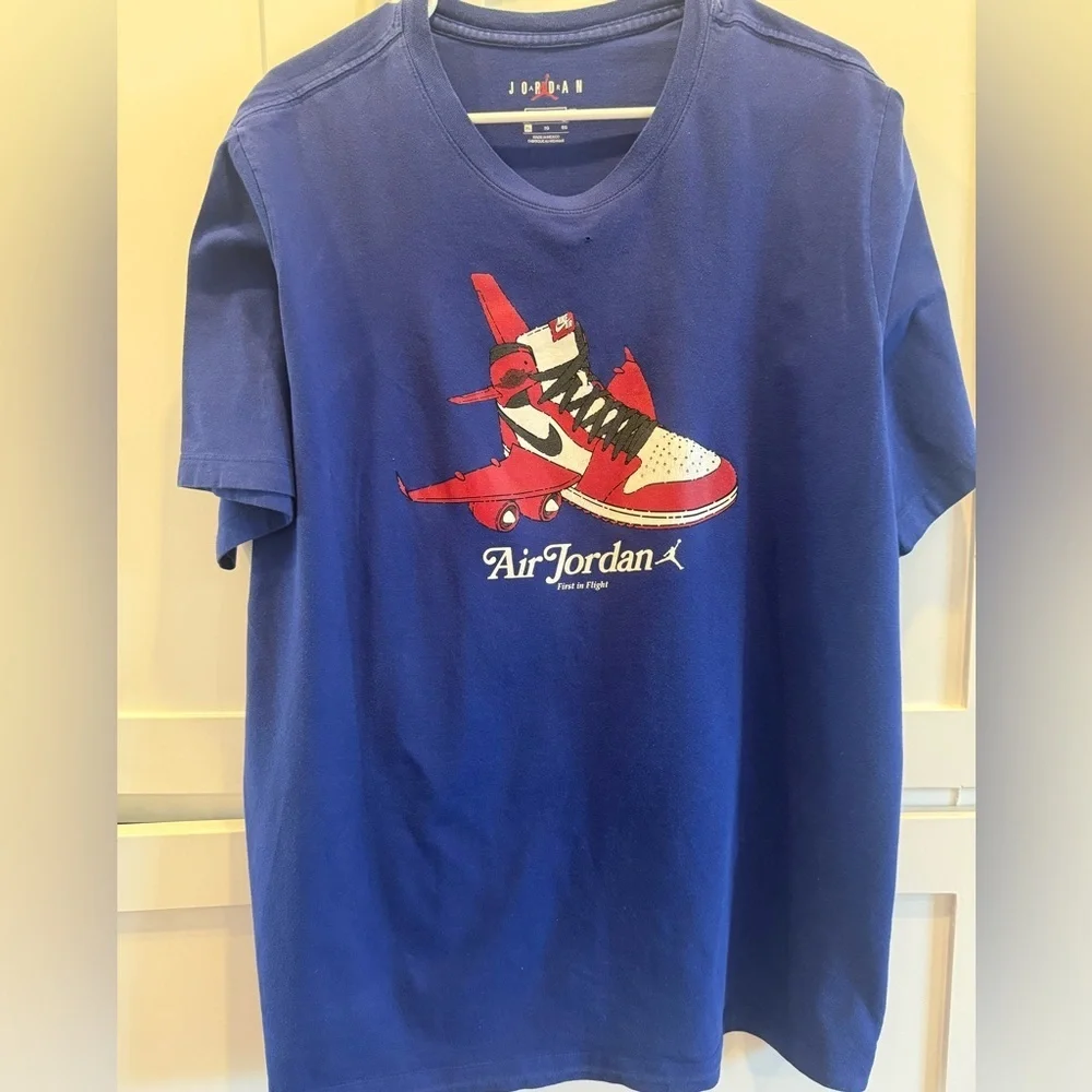 Nike Air Jordan retro 10G First Flight Chicago J’s blue Sz XL shirt 100% cotton.